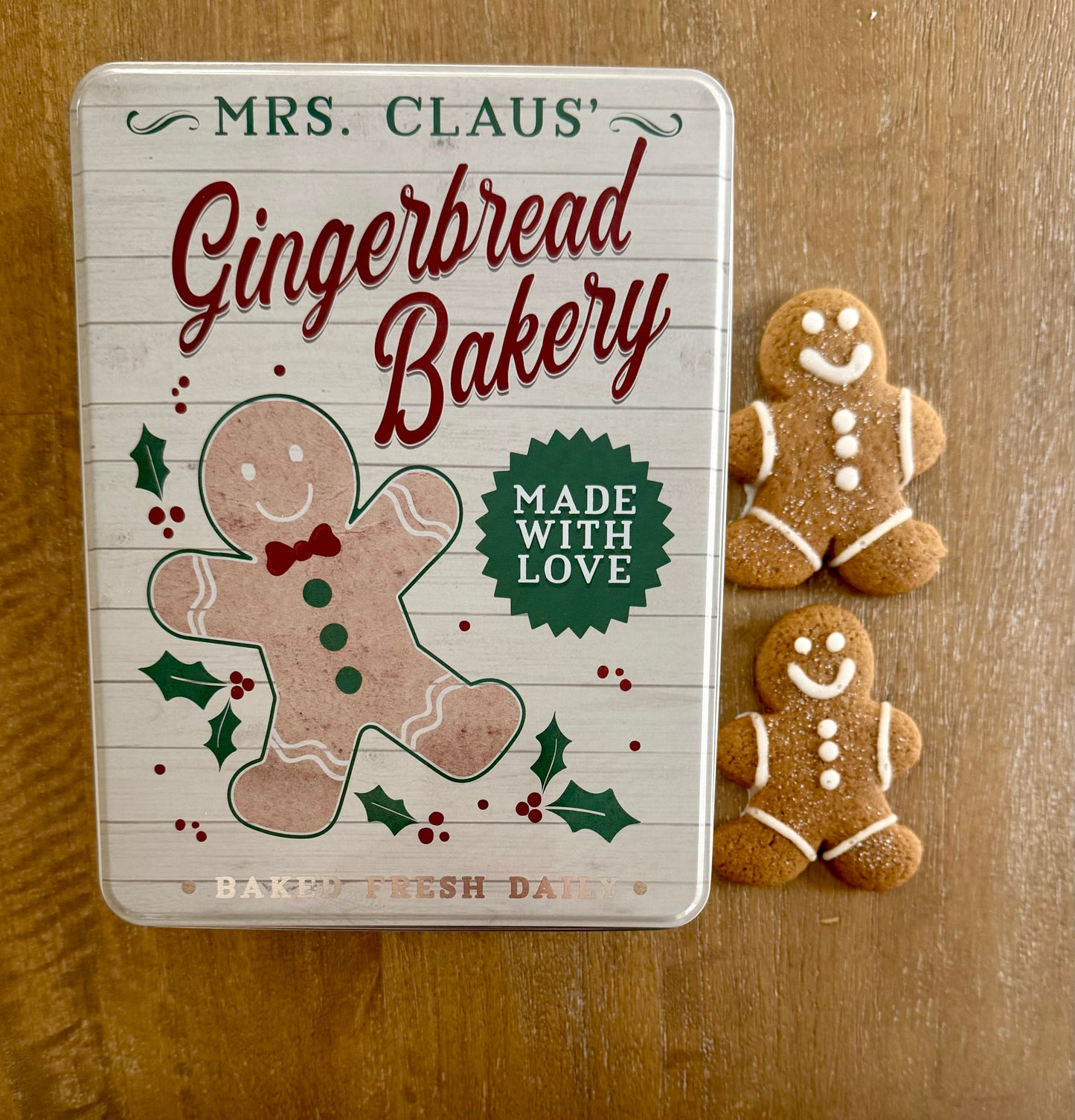 100 Gingerbread Men Cookies Holiday Cookies